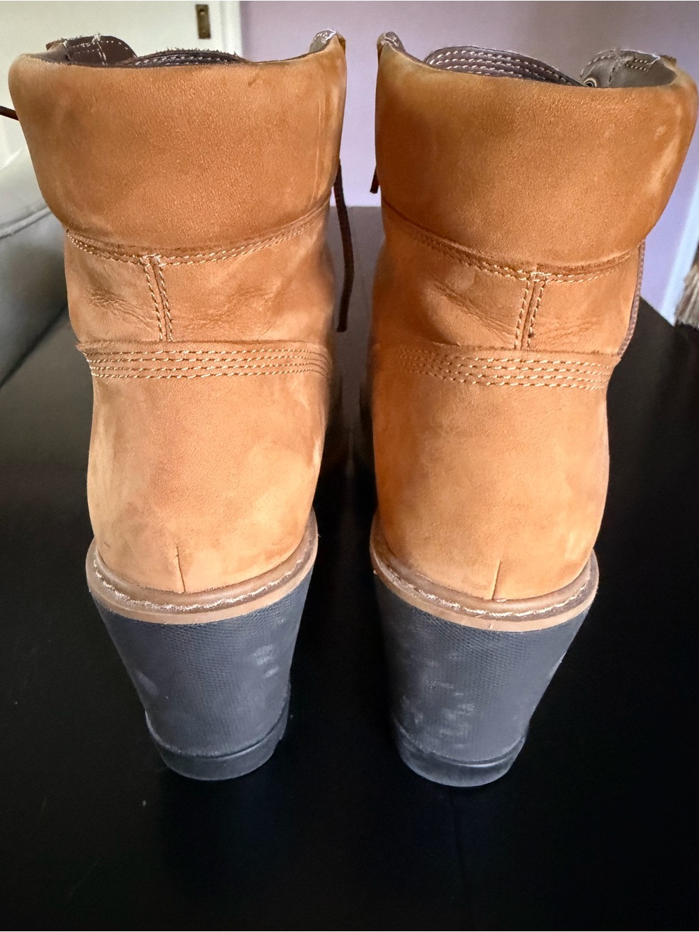 Timberland Women's Tan Nubuck Lace-Up Wedge Boots - Picture 4 of 8